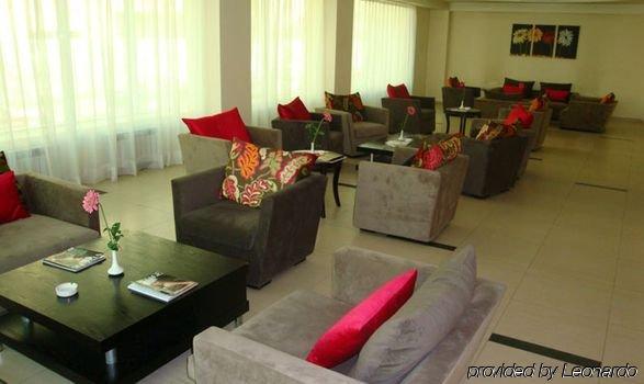 Astra Hotel Αλμάτι Εξωτερικό φωτογραφία