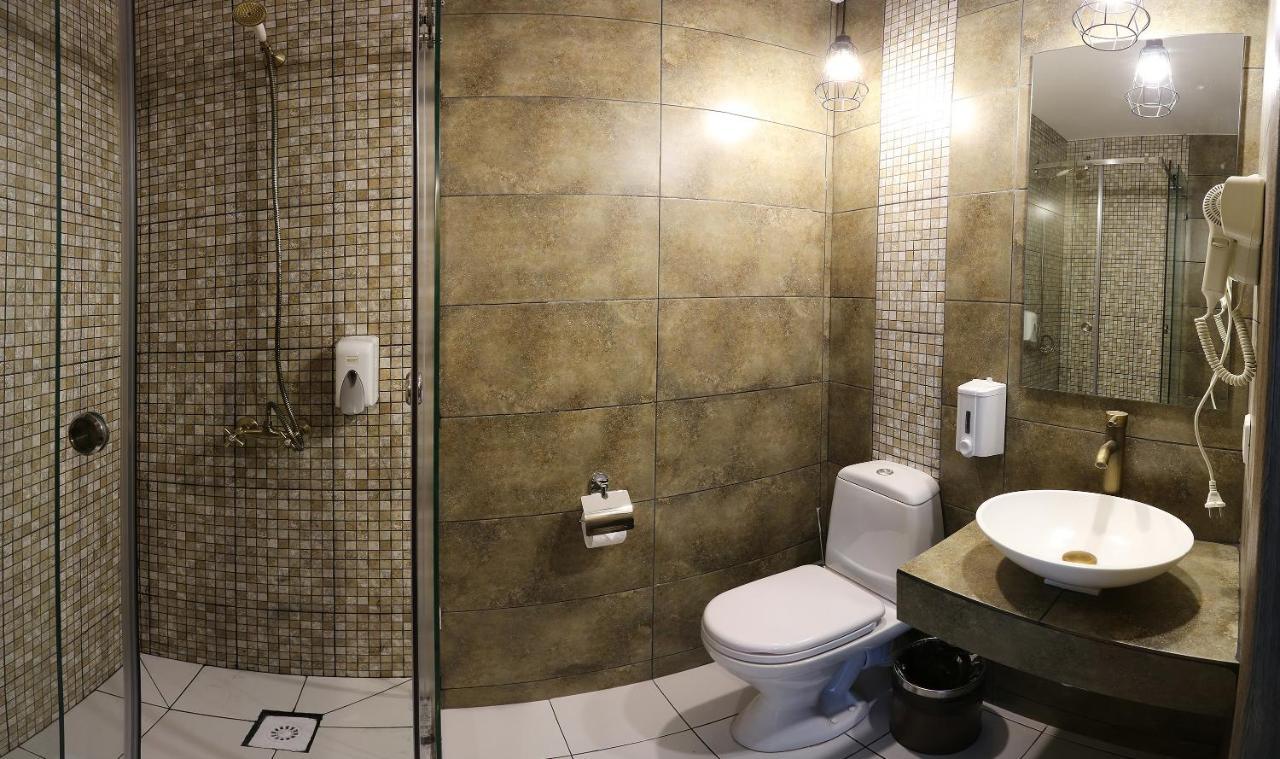 Astra Hotel Αλμάτι Εξωτερικό φωτογραφία